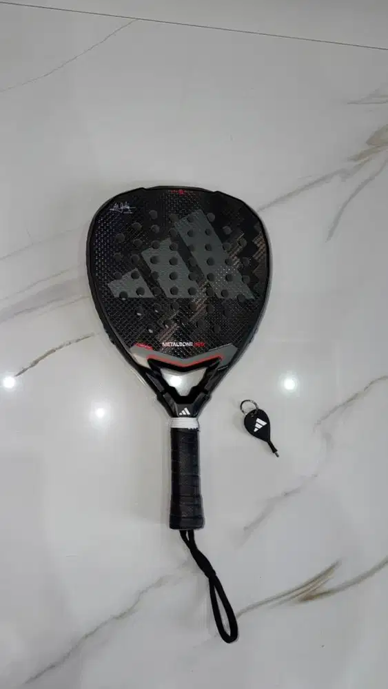 Raket Padel Adidas Metalbone HRD