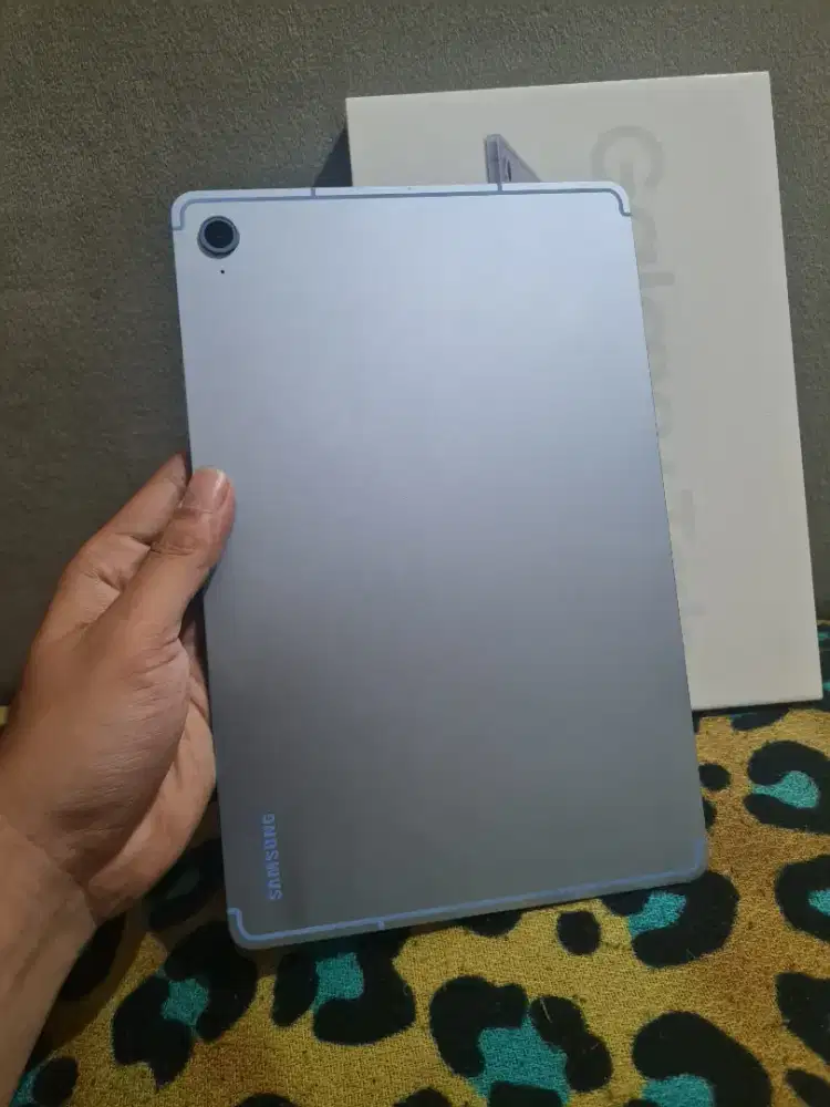 Samsung Galaxy Tab S10 FE 5G 8/128GB Normal Sein Indonesia