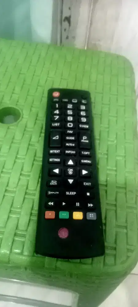 Remote LG ori..Bwhn TV..Lok Sawangan pasir putih