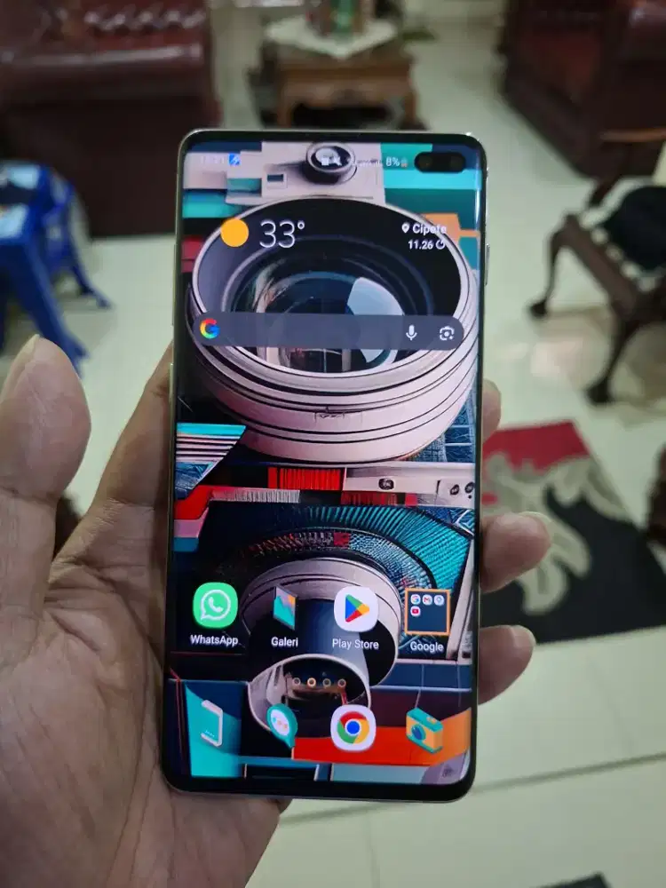 Samsung galaxy S10+ Ram 8GB/128GB batangan siap pakai