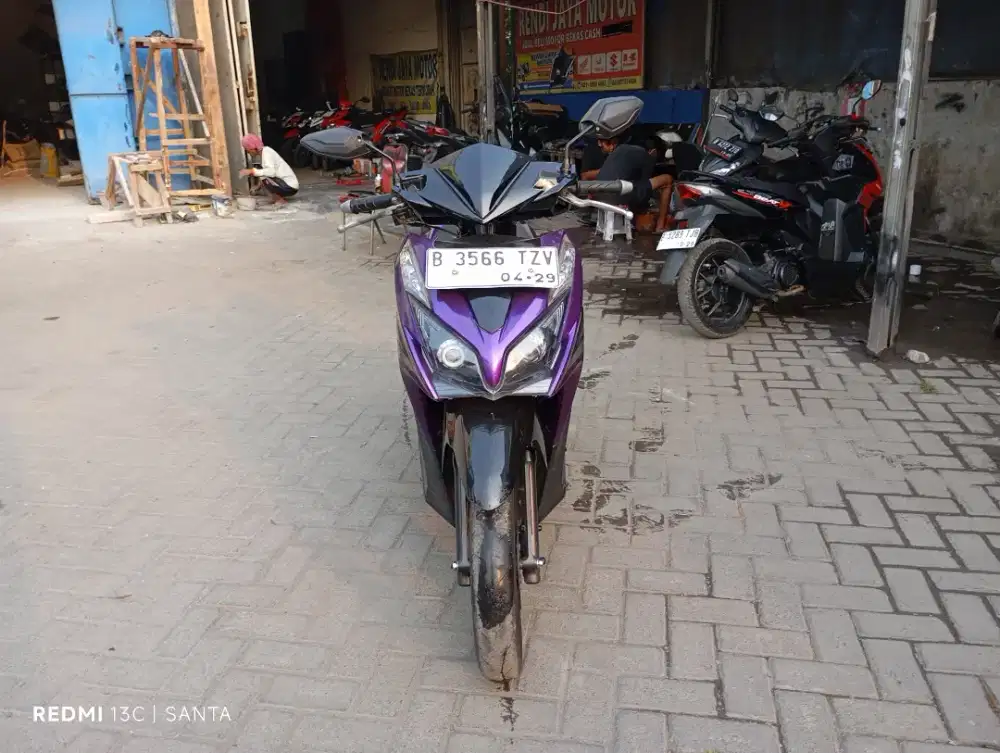 Honda Vario 125 KZR Tahun 2014 Surat komplit