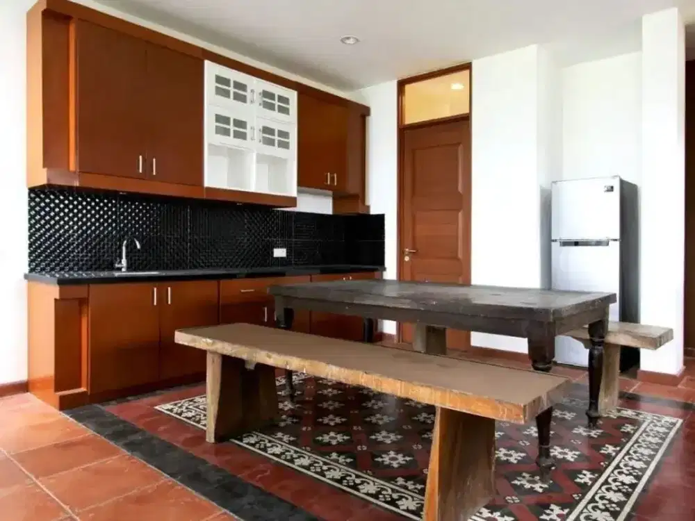 Dijual Rumah Semi Villa Komplek Cipaku indah Setiabudi kota Bandung