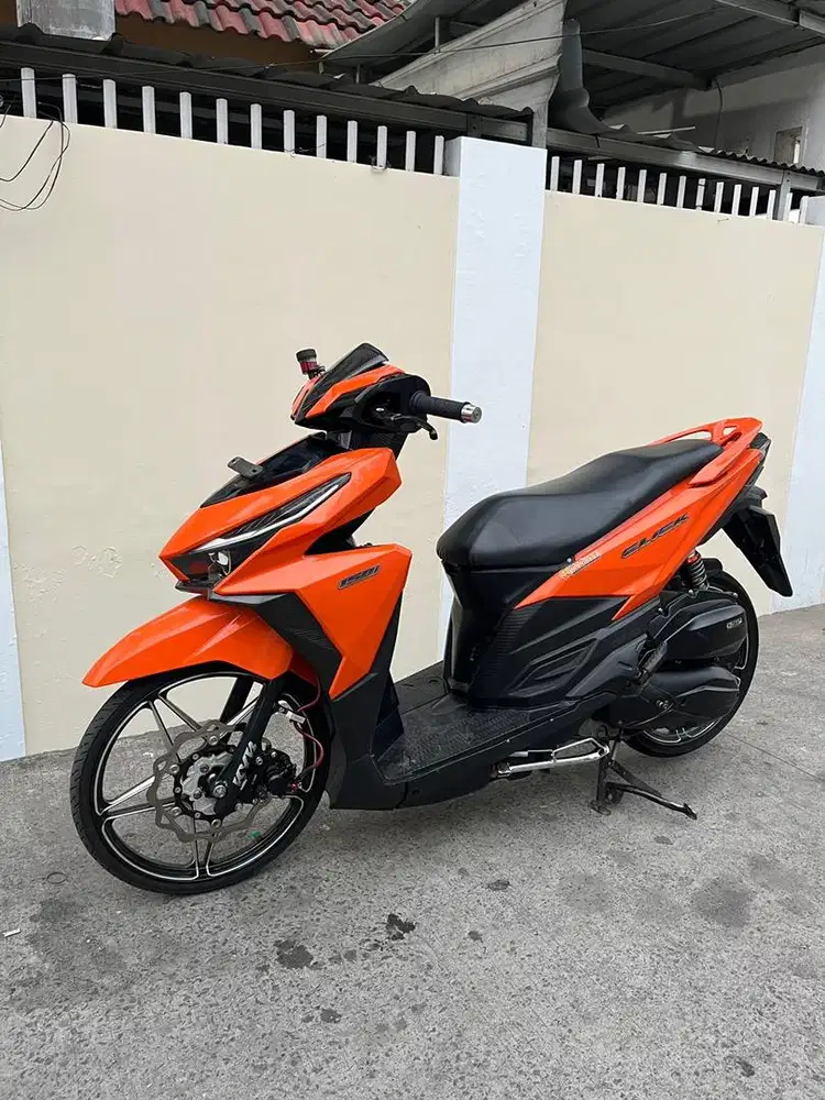 Honda Vario 125 Tahun 2015 LOW KM GRESS MODIF TERMURAH