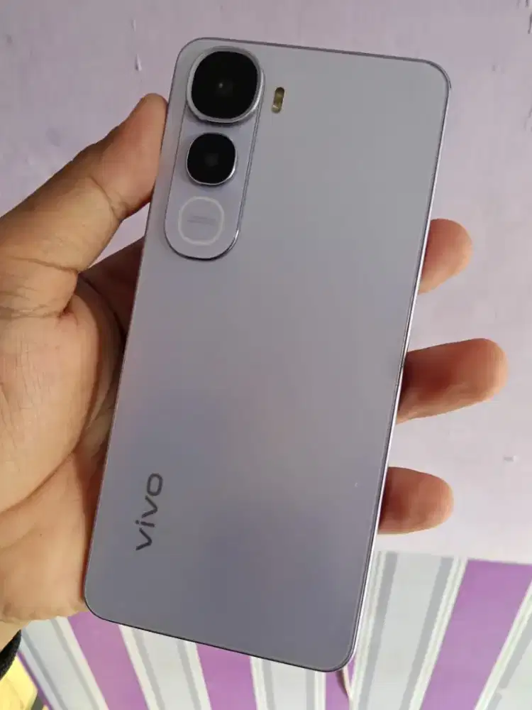 vivo y400 ram 8+8/128