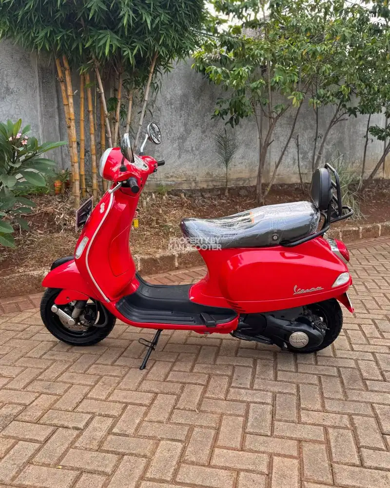 VESPA LX 150 3V 2013 BERGARANSI