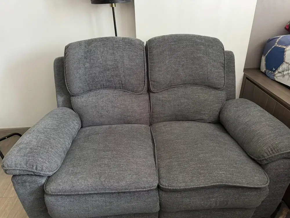SOFA RICLAINING MINIMALIS ABU ABU