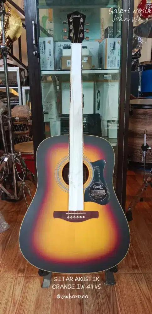 GITAR AKUSTIK GRANDE IW411 VS ORIGINAL