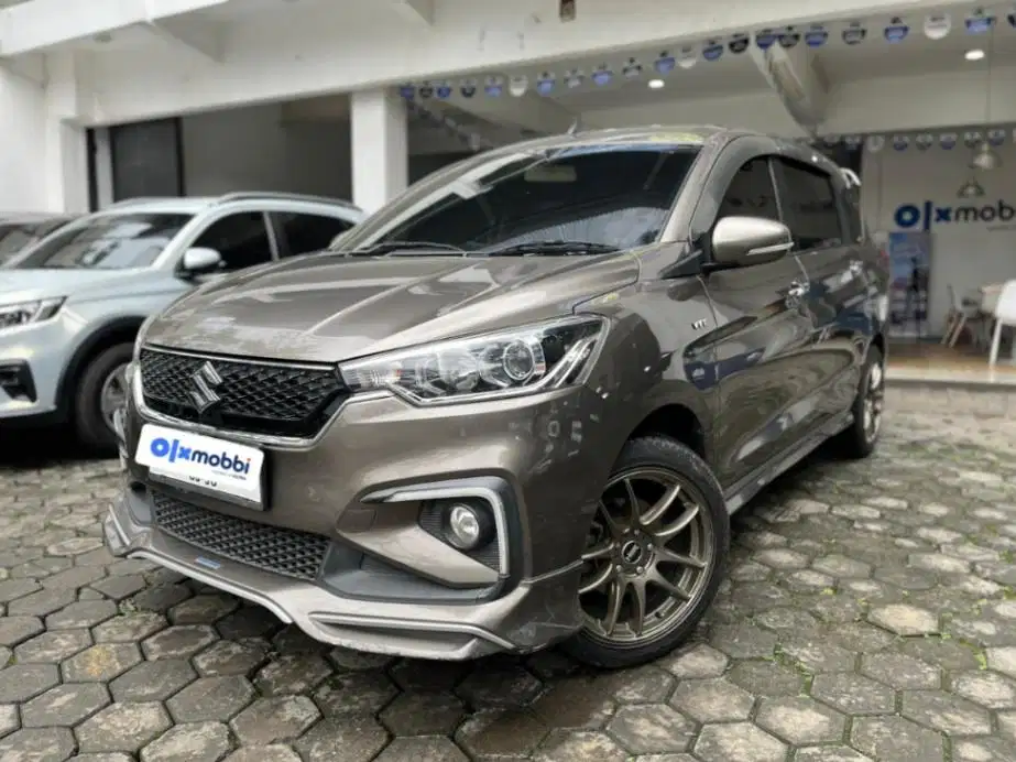 DP MURAH Suzuki Ertiga 1.5 Sport Bensin-AT 2019 Abu-Abu CVVGB