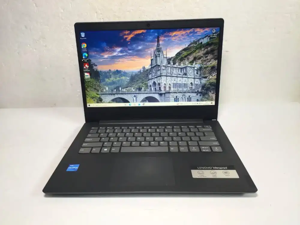 B1137 Lenovo ideapad S145-14iwl n4205U Ram 4GB ssd 256GB