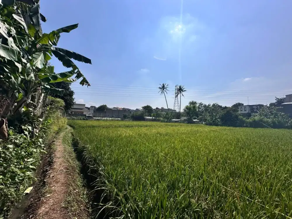 Dijual Cepat Tanah Bonus Bangunan Lokasi di Cimahi Utara Jalan Raya Cihanjuang Bandung