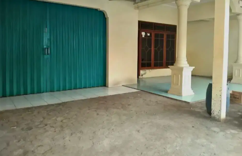 Dijual Rumah Strategis & Luas di Kepuh Karangpawitan Karawang Barat