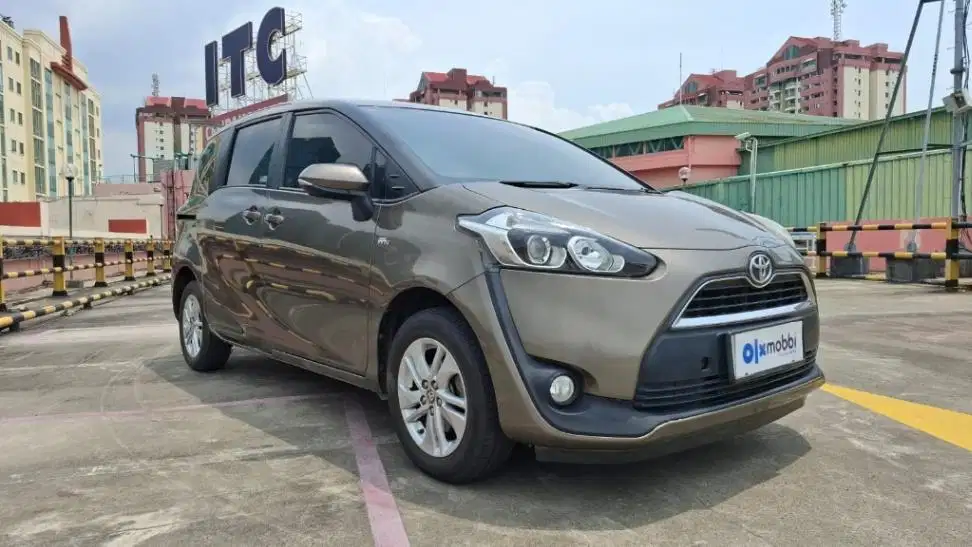Toyota Sienta 1.5 G Bensin-AT 2017
