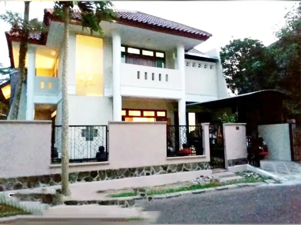 DIJUAL RUMAH PREMIUM POSISI HOEK – DI CITRAGRAN CIBUBUR