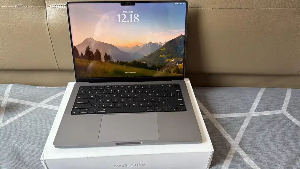 Macbook Pro M3 8/1TB ex US