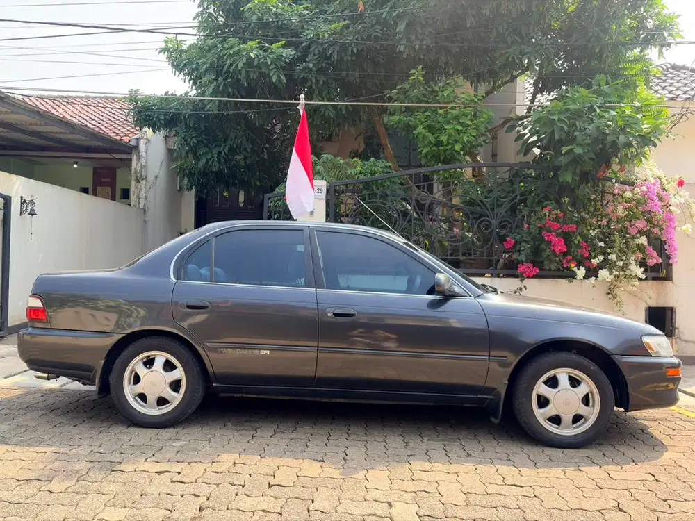 Great Corolla 1.6 SEG Automatic (1994)