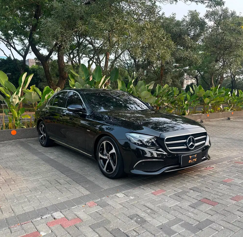 [ODO 15RB]  Merc Benz E300 Sport Style 2021