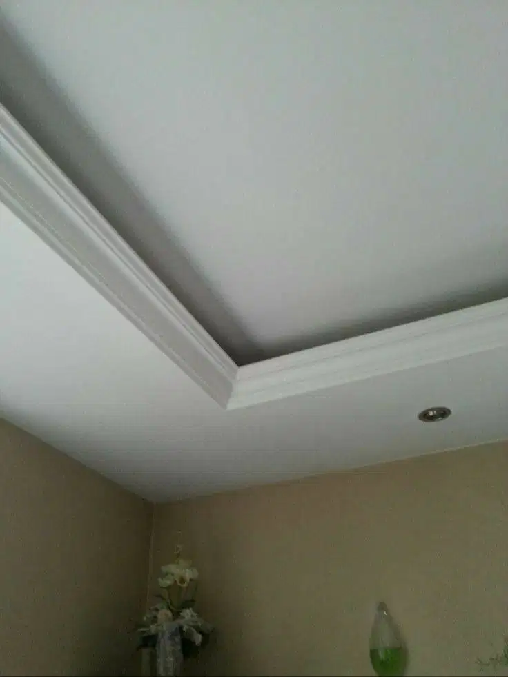 Wall Moulding Sekat Plafon Partisi PVC GRC Gypsum Jasa Tukang Pasang
