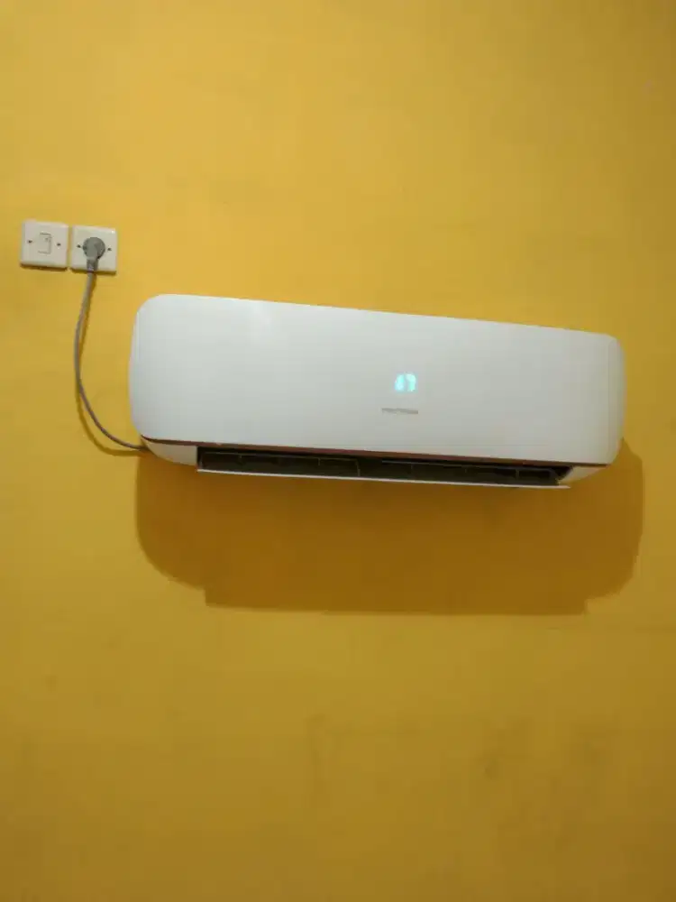 AC polytron 1/2 pk R410a DINGIN