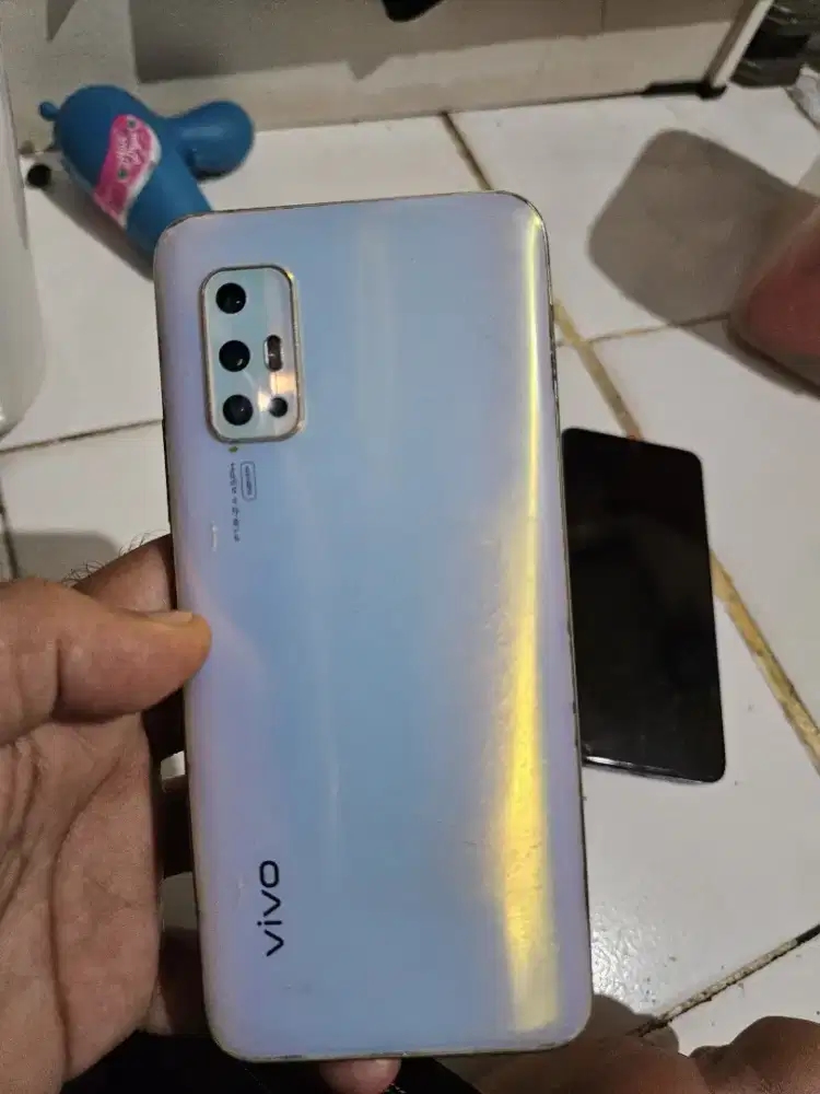 Vivo 1919 8/128