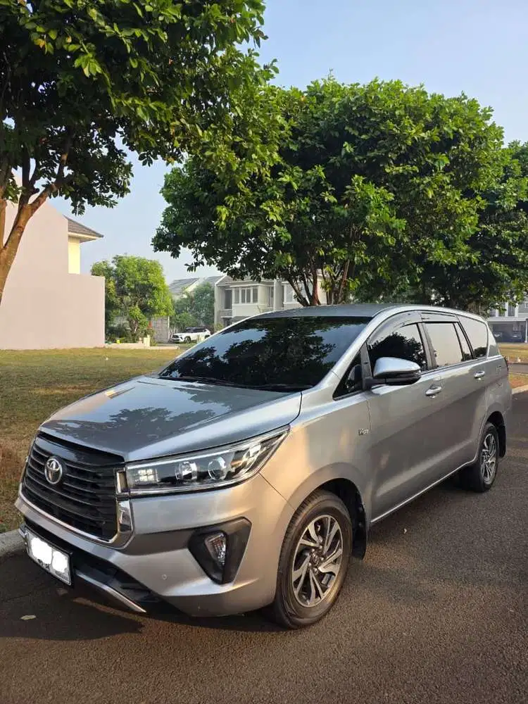 Innova V Automatic Bensin 2021
