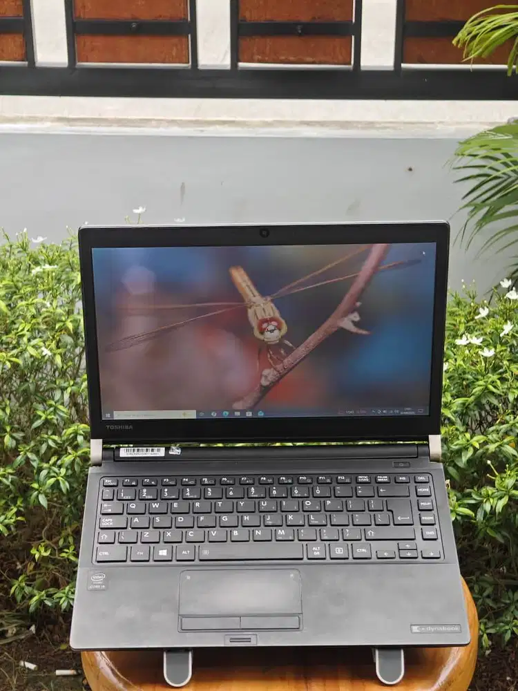 Dynabook R73 Core i5 RAM 4GB SSD 128GB Siap Pakai