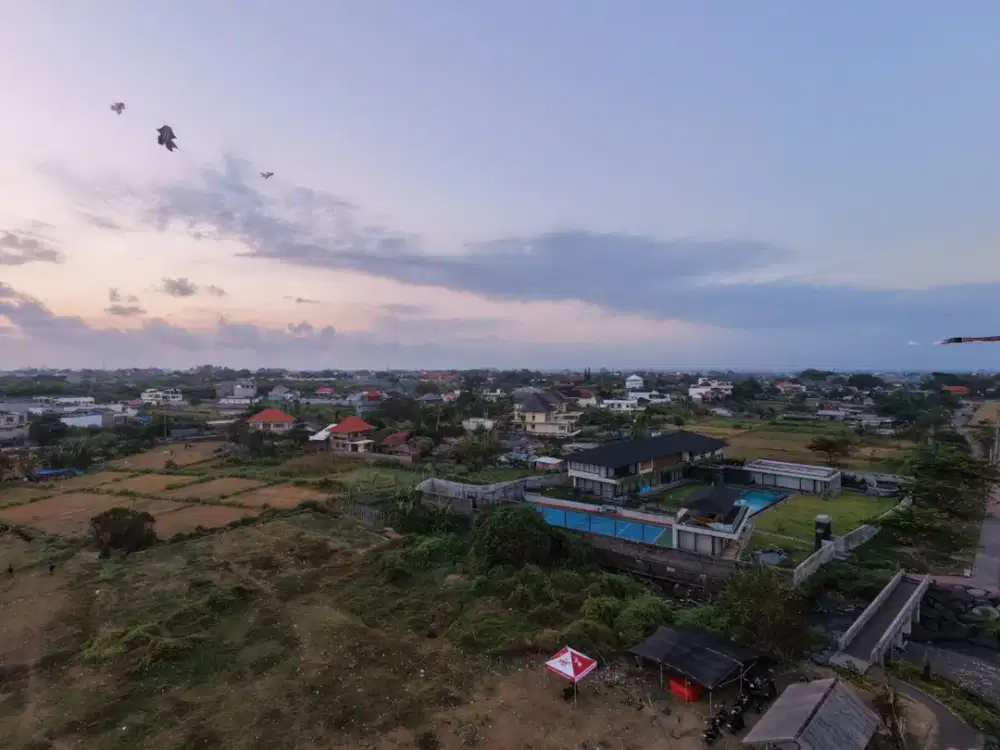 DIJUAL TANAH BEACHFRONT PREMIUM 4,77 HEKTARE DI PANTAI PADANG GALAK SANUR DENPASAR – ZONA PARIWISATA, GARIS PANTAI 168 METER, DEKAT BALI INTERNATIONAL