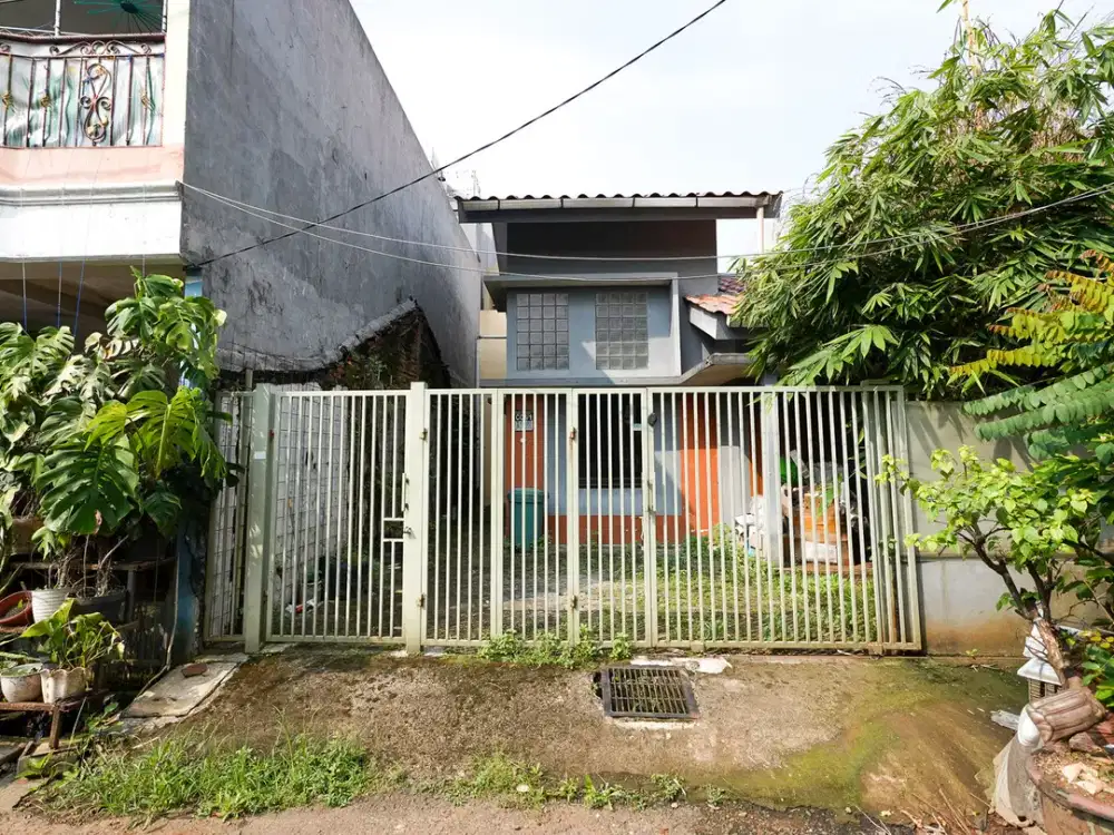 Rumah LT 105 Terawat Dekat Lagoon Avenue Mall Bekasi Bisa KPR J-40039