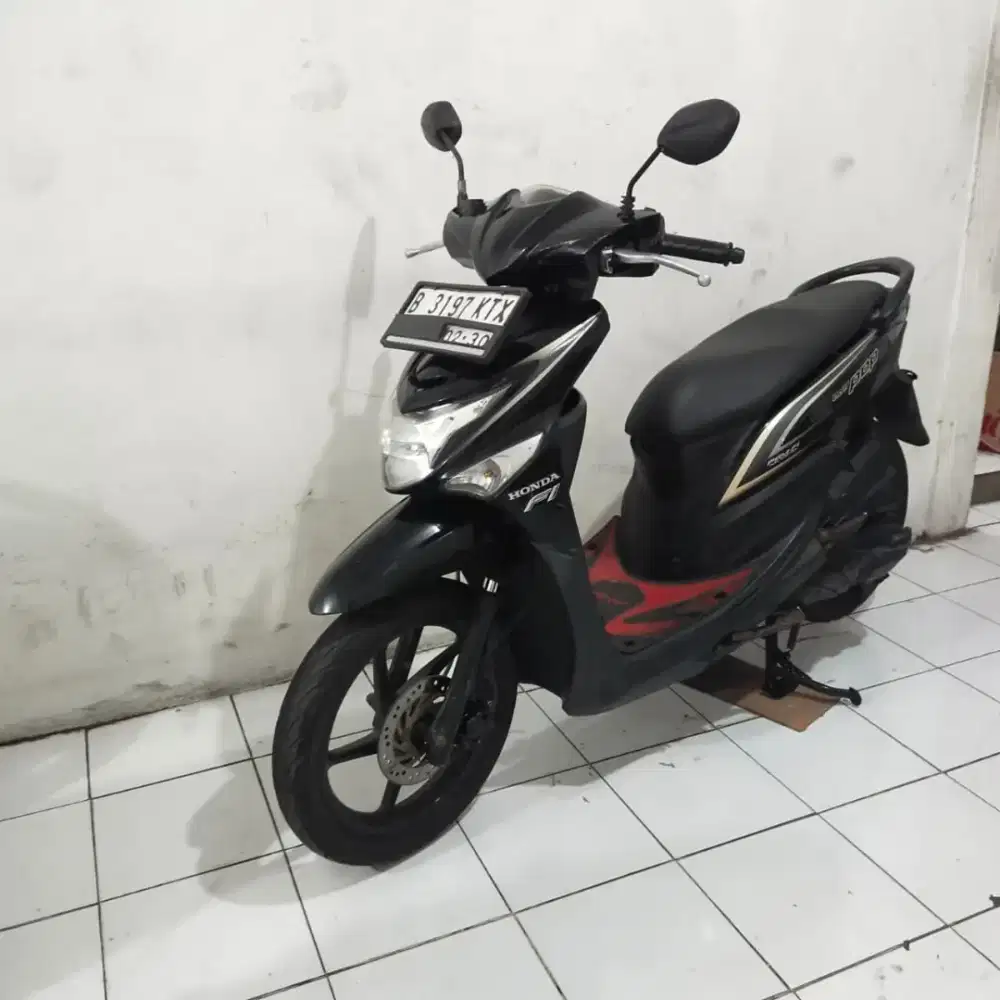 Honda Beat POP 2015 Orisinil Lengkap Bagus Mesin Aluss