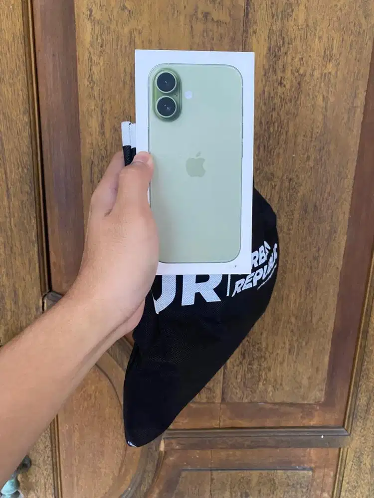 IPHONE 17 256 SAGE IBOX RESMI BARU SEGEL