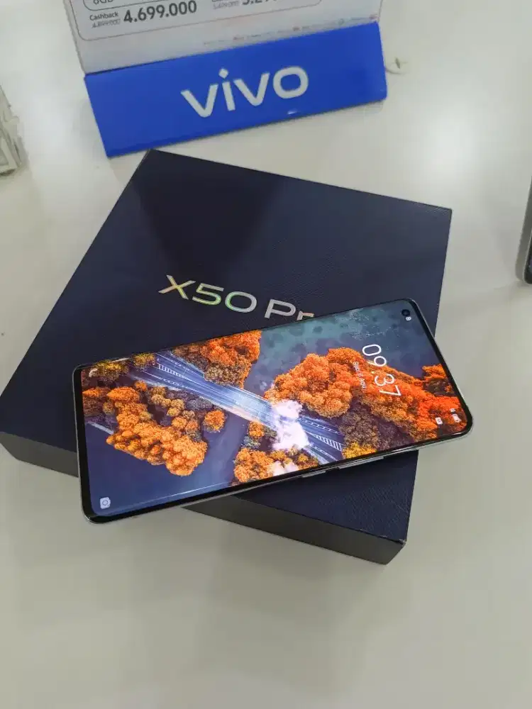 Vivo X50 pro 8/266,barang bagus,mulus no minus siap pakai,box