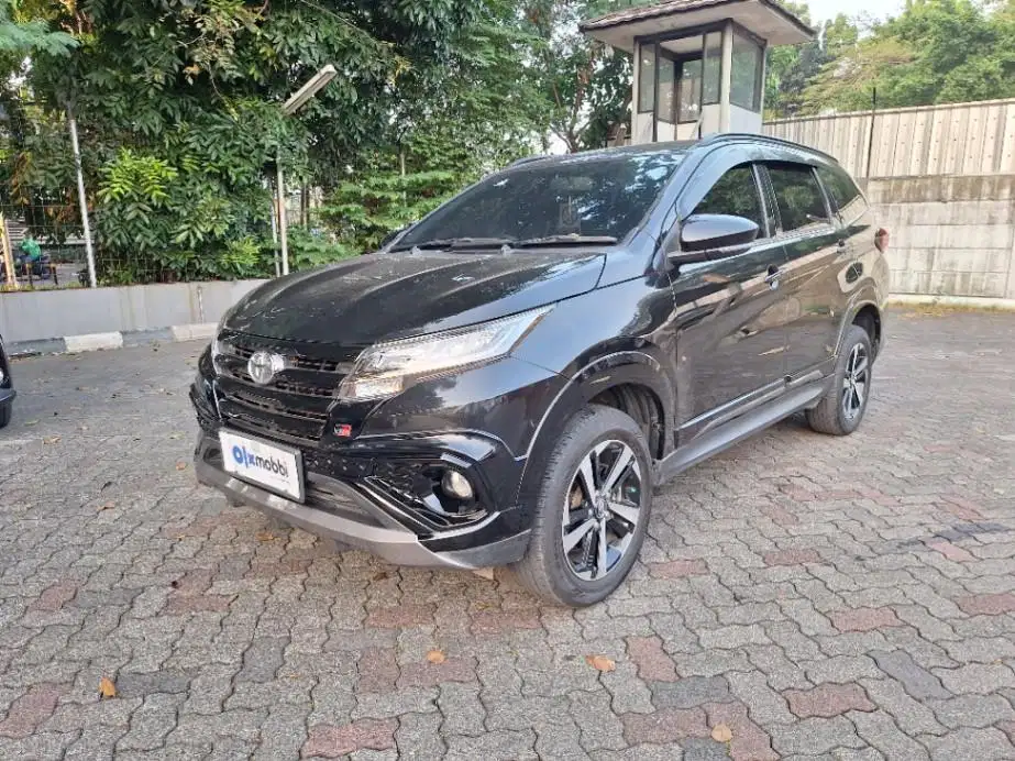 Toyota Rush 1.5 GR Sport Bensin-AT 2024