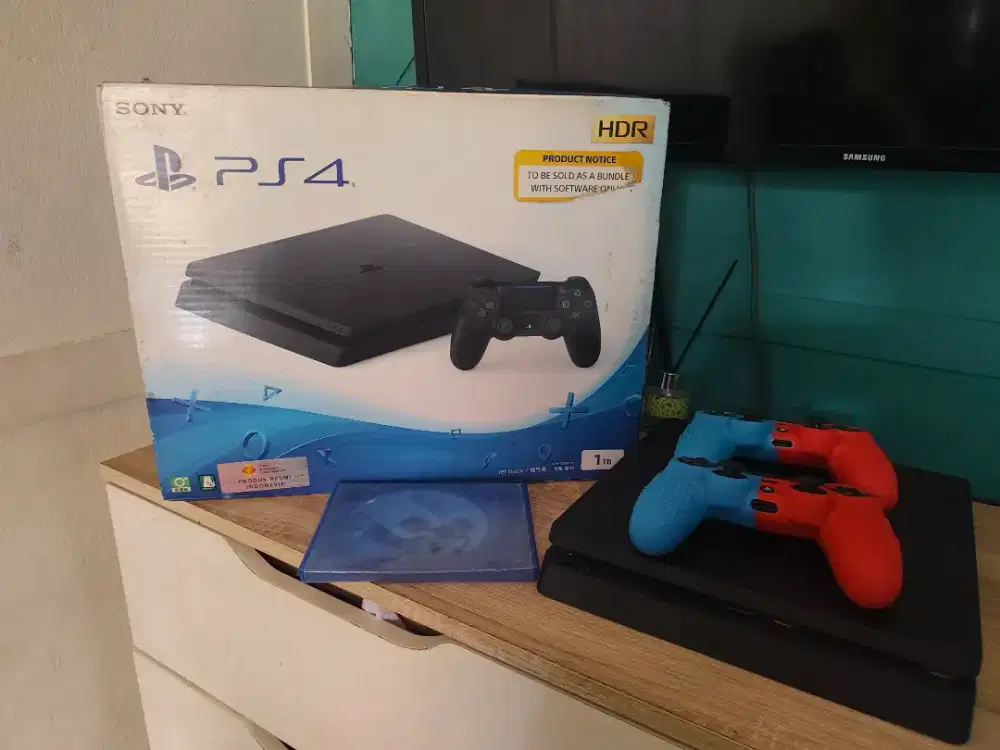 Jual PS 4 Slim 1 TB