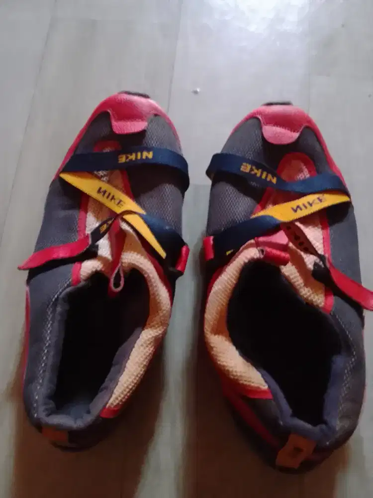 Sepatu Nike size 39