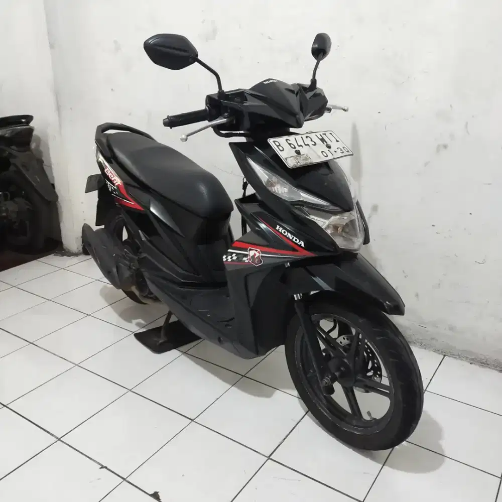 Honda Beat ECO 2018 Orisinil lengkap Bagus Mesin Aluss