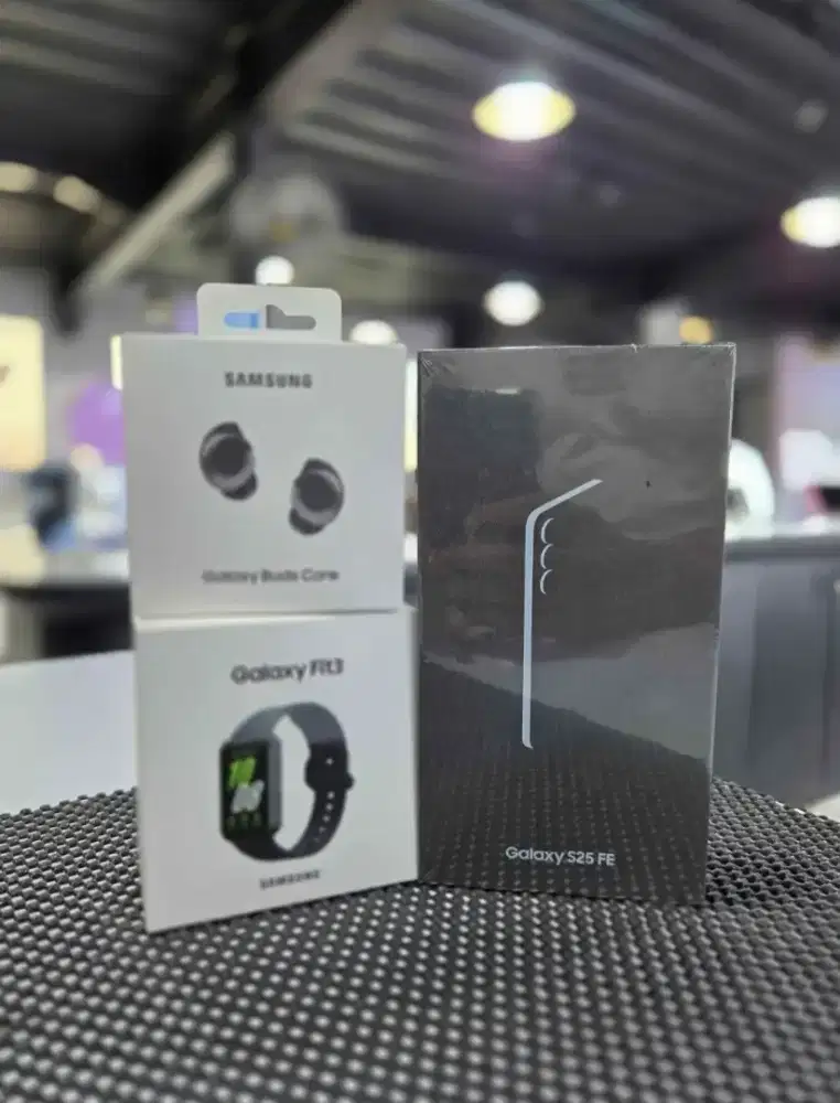 Samsung S25FE free fit 3, buds core