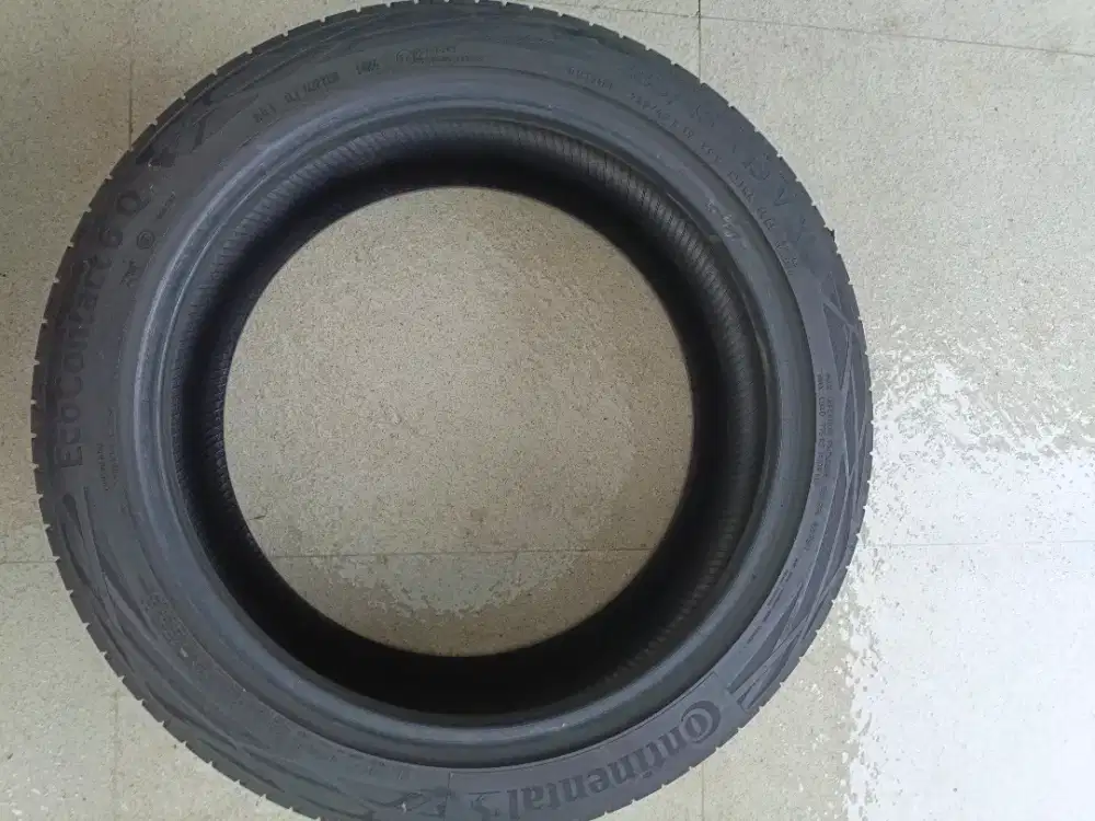 Ban mobil byd seal