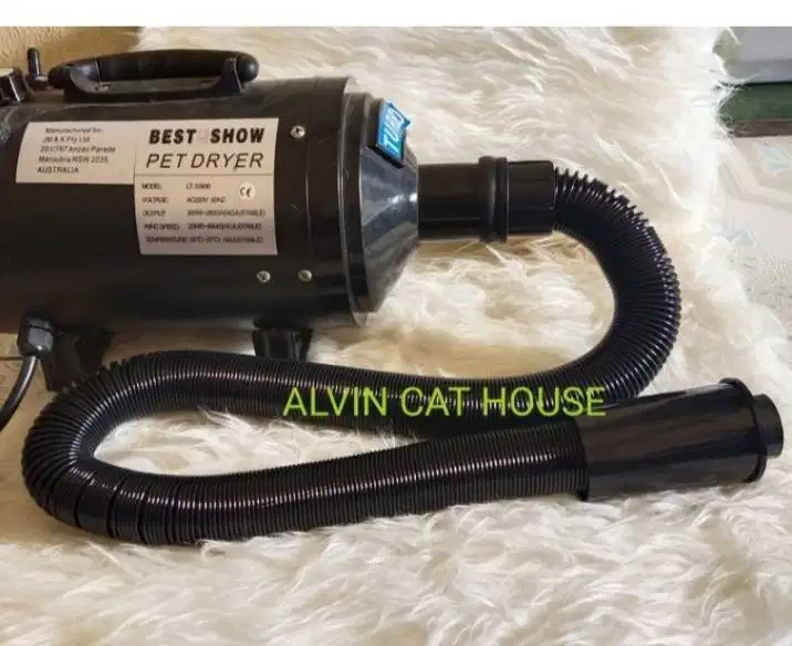 Dryer pet / blower pet