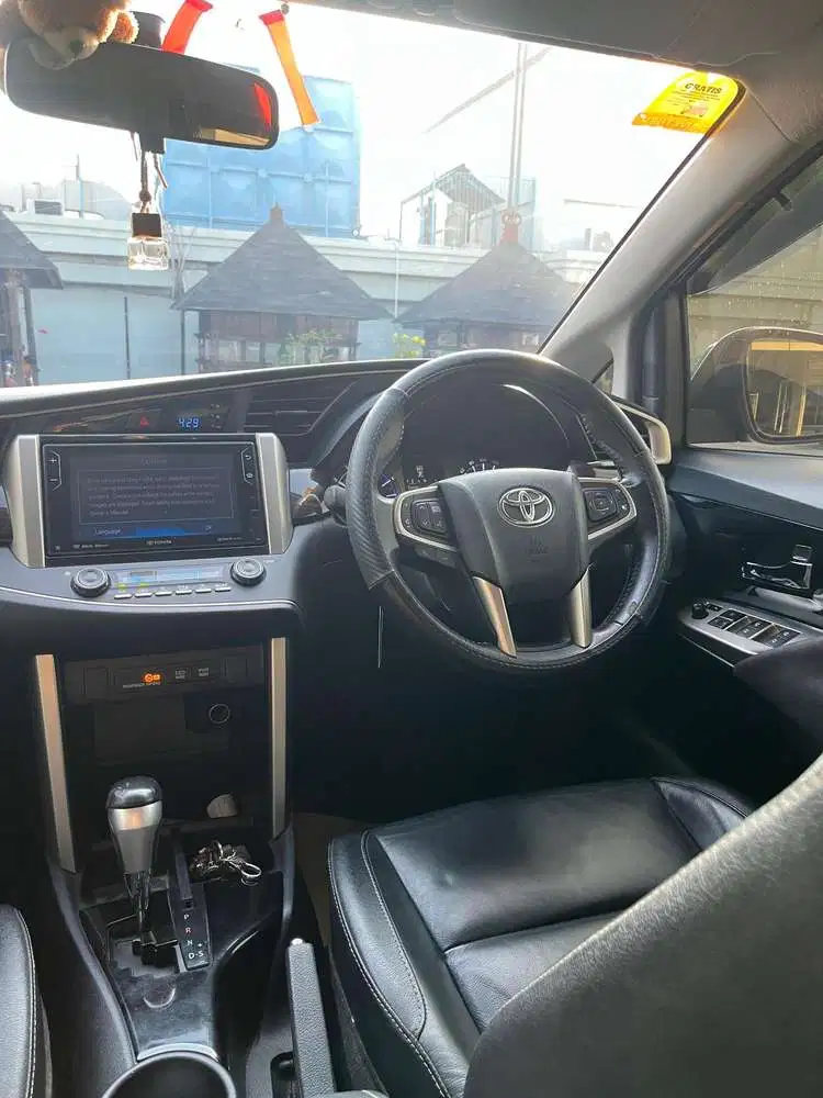 [ DP 22 ] INNOVA VENTURER 2.0 AT 2018