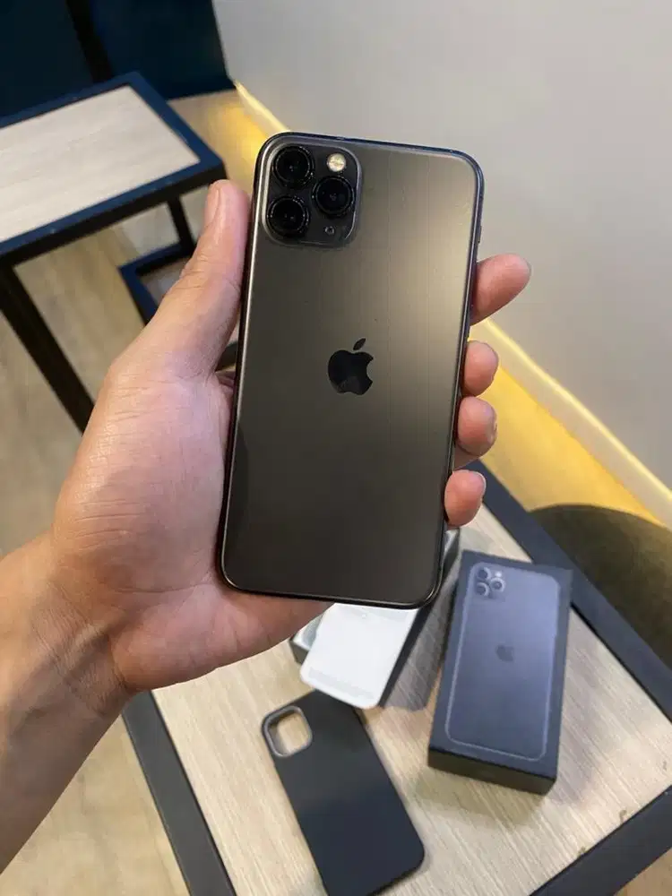 Dijual iPhone 11 Pro 64gb ex intet