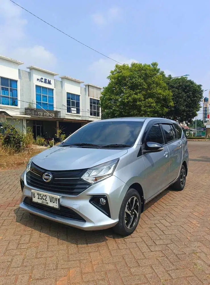 Daihatsu Sigra R 1.2 Automatic 2022