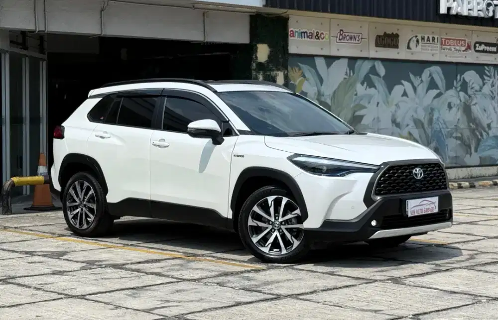 [Km 28rb] Toyota Corolla Cross Hybrid 2023