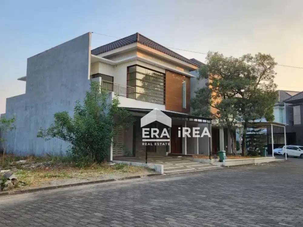RUMAH 2 LANTAI DIJUAL DI SOLO BARU DEKAT PAKUWON MALL