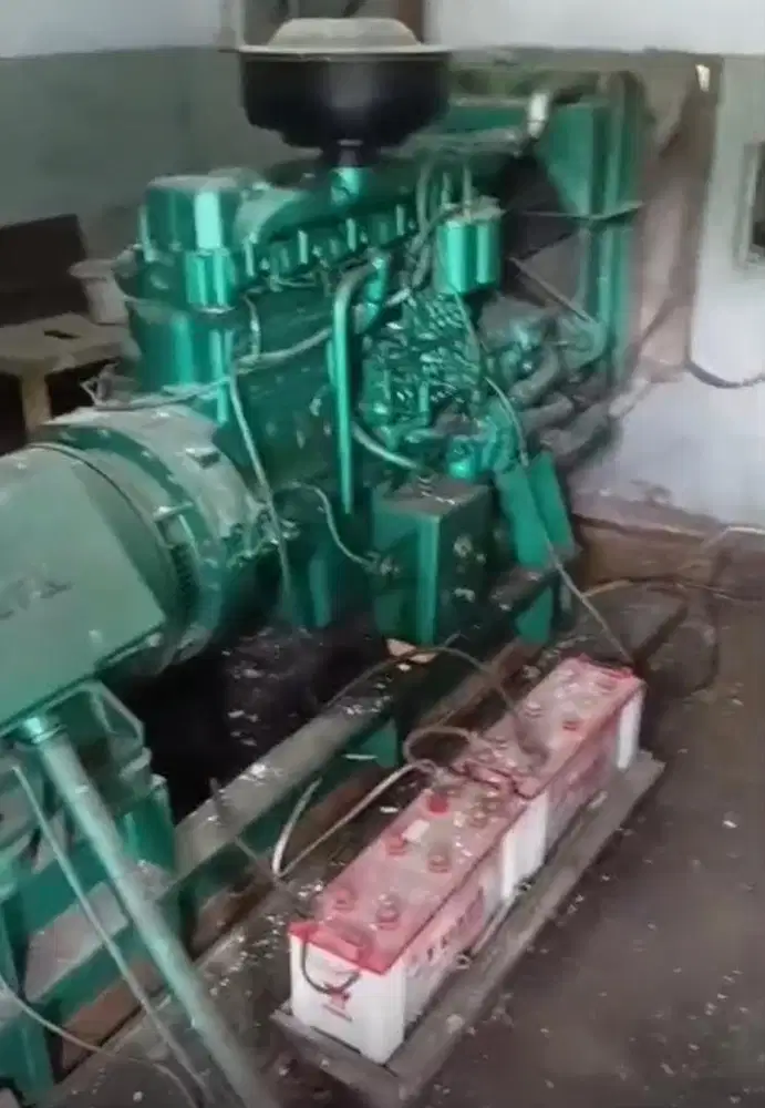 Genset mau di jual 125 KVA merk MERCY JERMAN.
