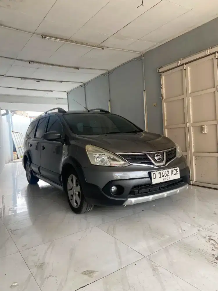 Nissan grand livina 1.5 X-GEAR AT 2014