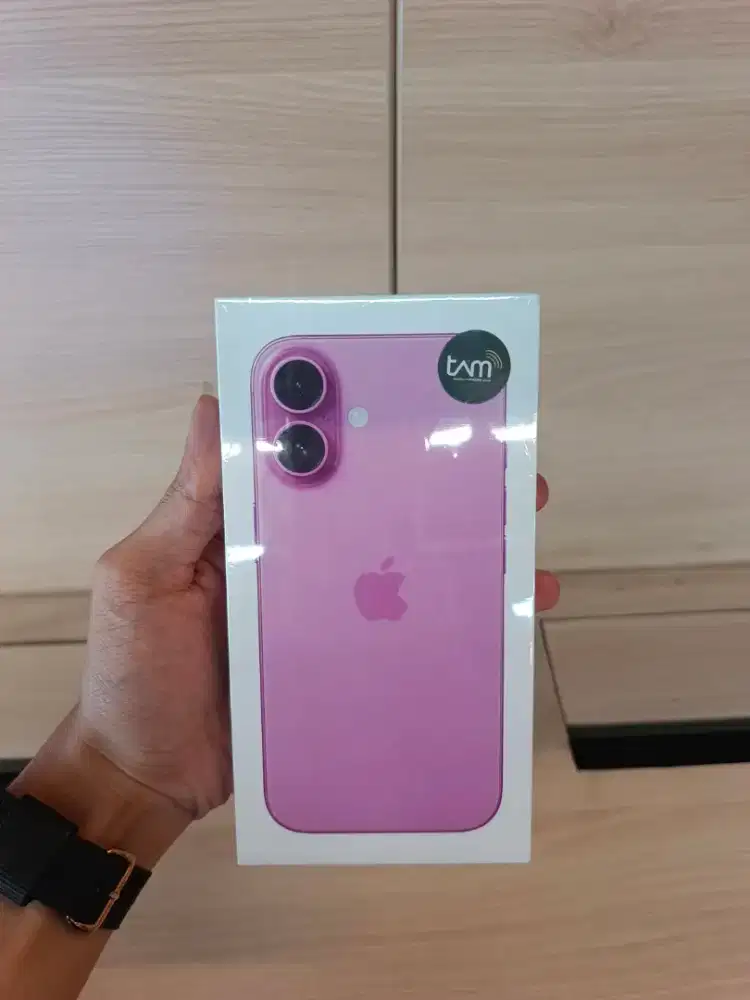 iPhone 16 Plus 128GB New Segel Cicilan 0% Free Adaptor 20W