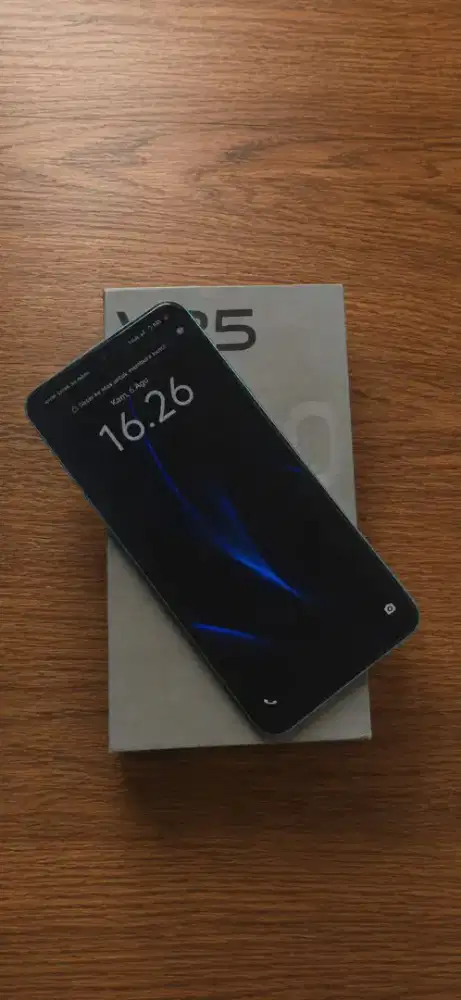 Vivo V25 5G 8+8 GB second