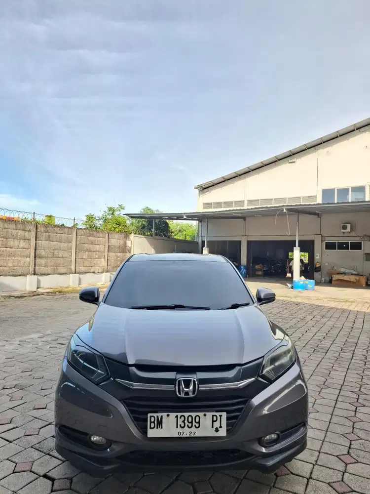 HRV 2017 E matic. Km 88rb antik
