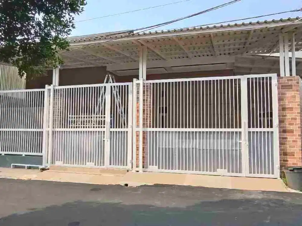 Di sewakan rumah cluster Barleria gading Serpong Tangerang Selatan
