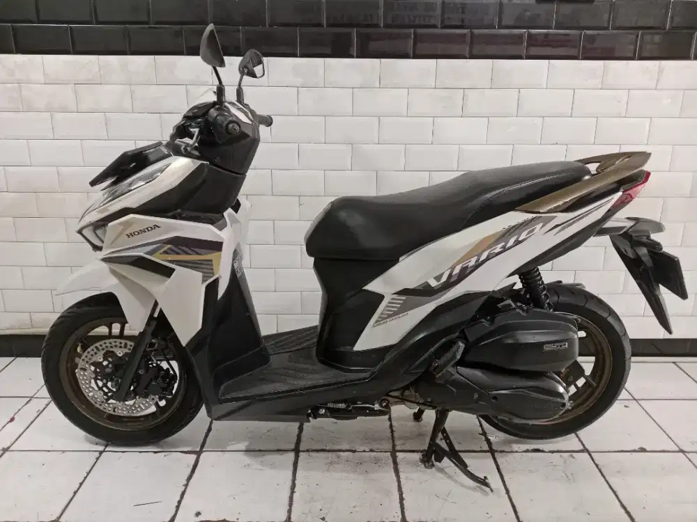 Honda Vario gen 2 keyles 2022 bagus mesin halus