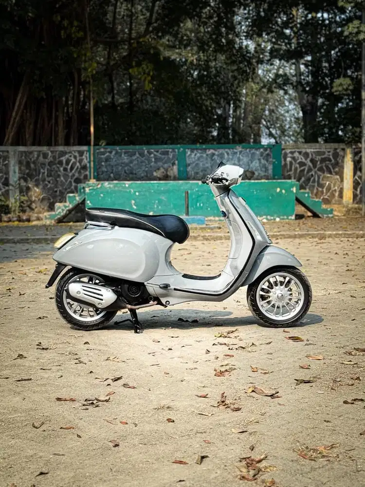 VESPA SPRINT 150 IGET ABS FACELIFT 2020 TERMURAH!